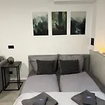 Relax - Mit Whirlpool & Sauna * ميدهباخ