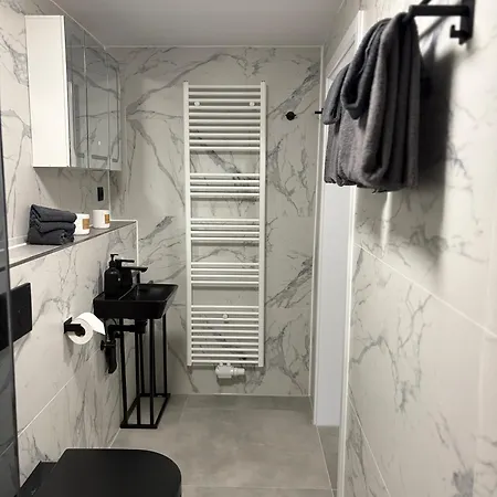 Relax - Mit Whirlpool & Sauna *